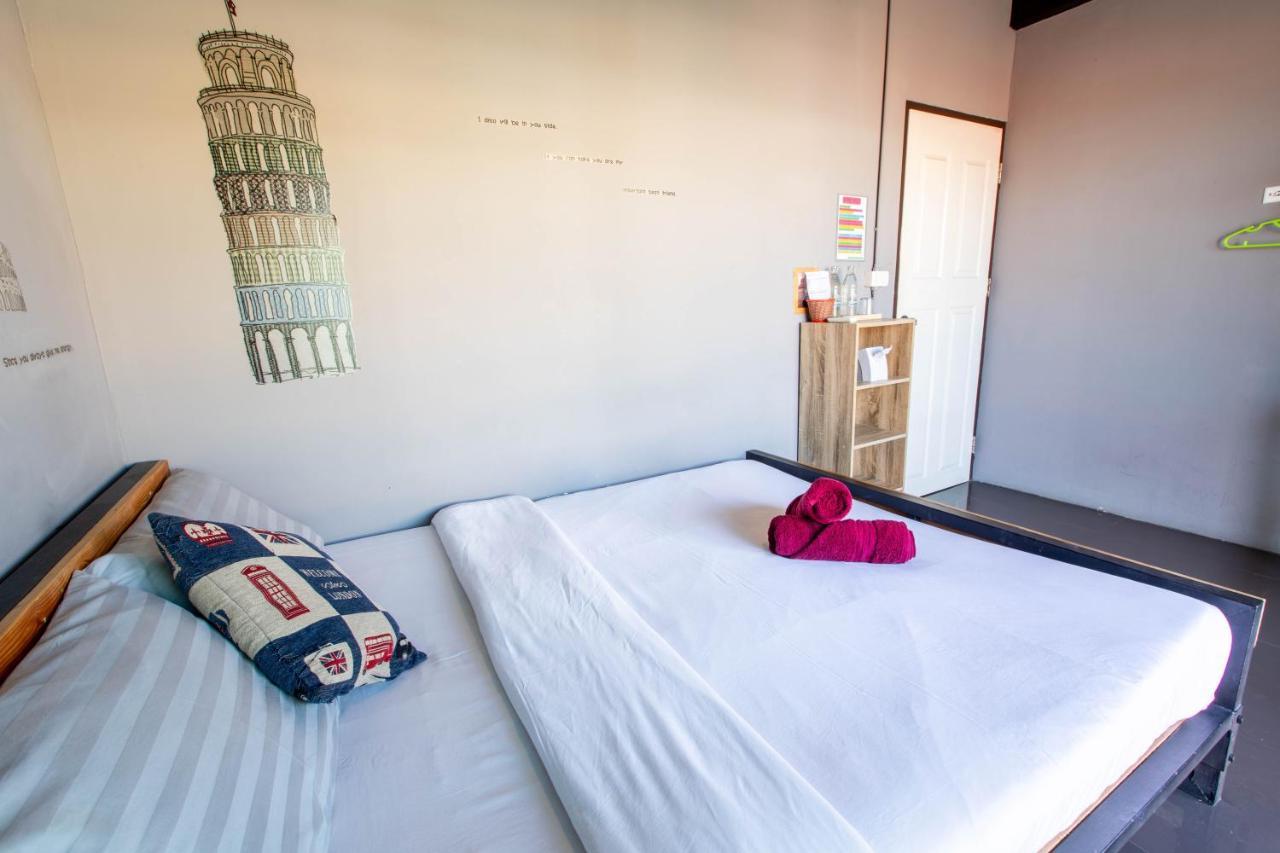 La Belle Nuit House Hostel Csiangmaj Kültér fotó