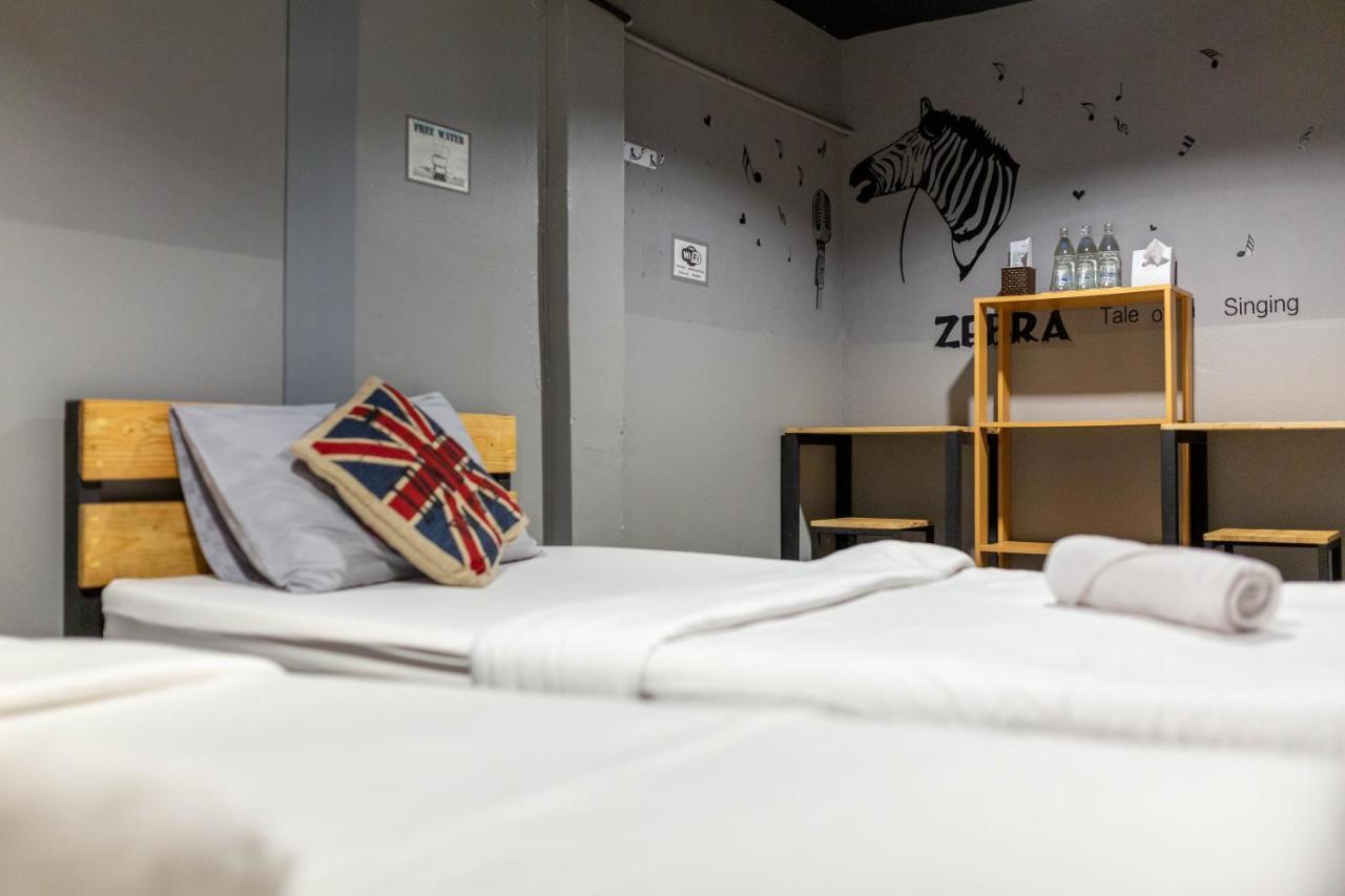 La Belle Nuit House Hostel Csiangmaj Kültér fotó