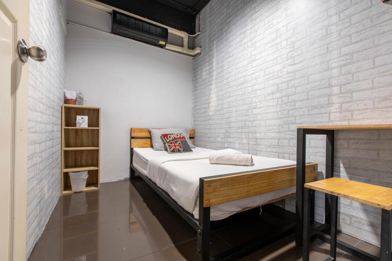 La Belle Nuit House Hostel Csiangmaj Kültér fotó